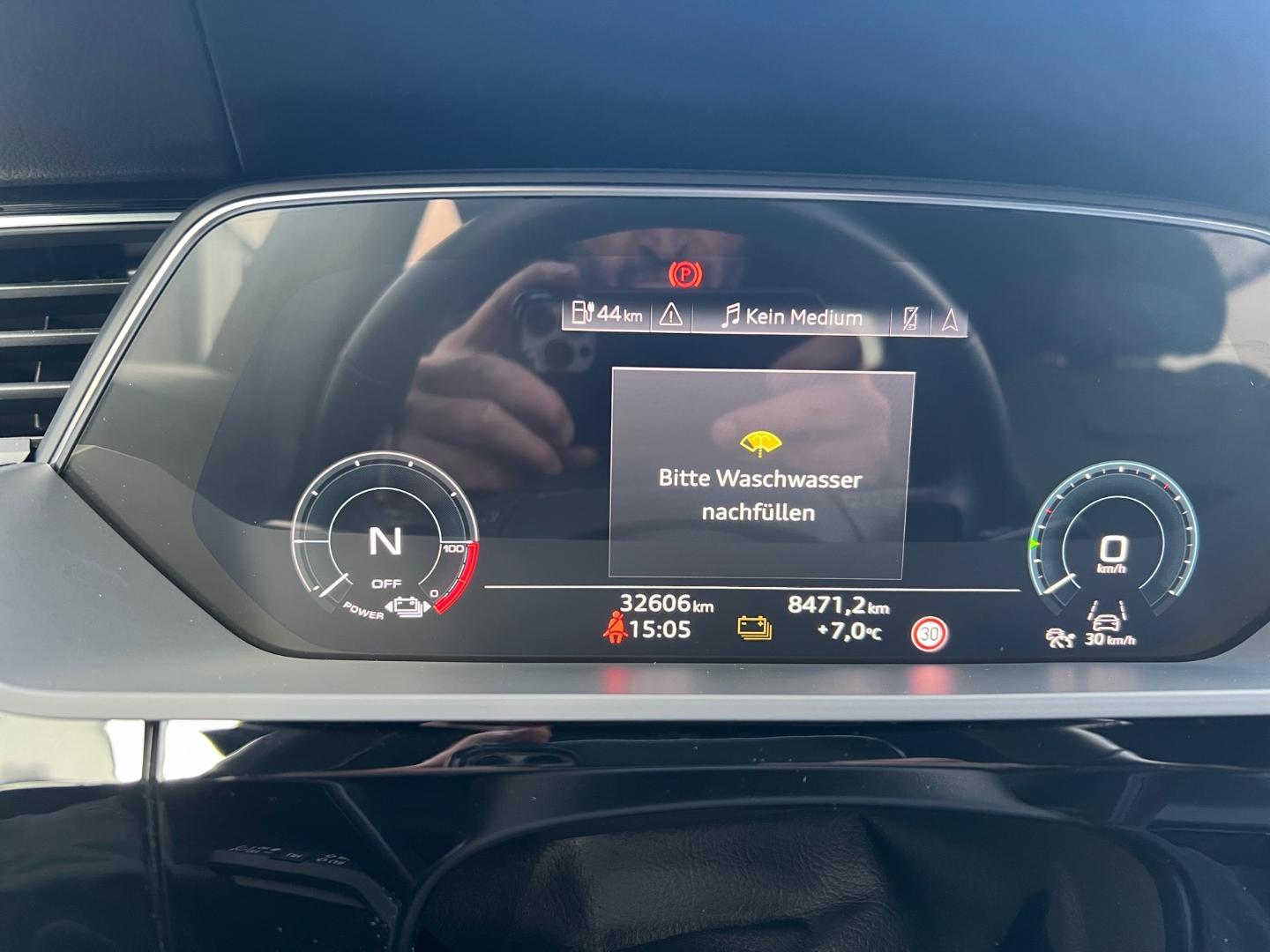Image about Audi Q8 e-tron S line 55 e-tron quattro
