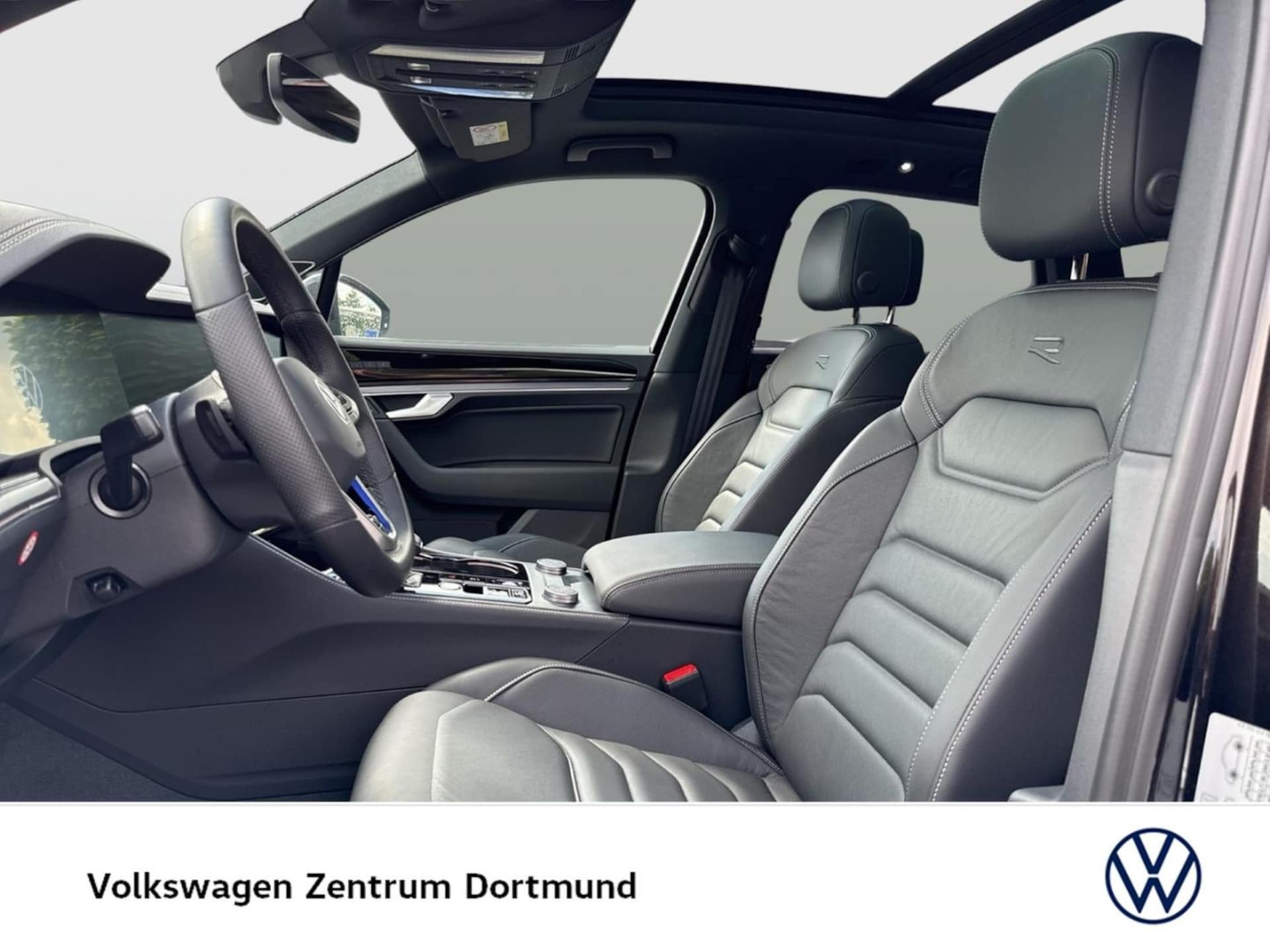 Volkswagen Touareg R