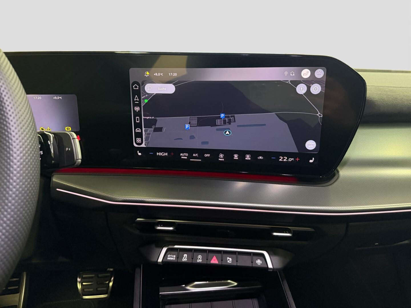 Bild über Audi Q3 SUV TDI 110 kW S tronic - für weitere Informationen kontaktieren Sie den Audi Partner
