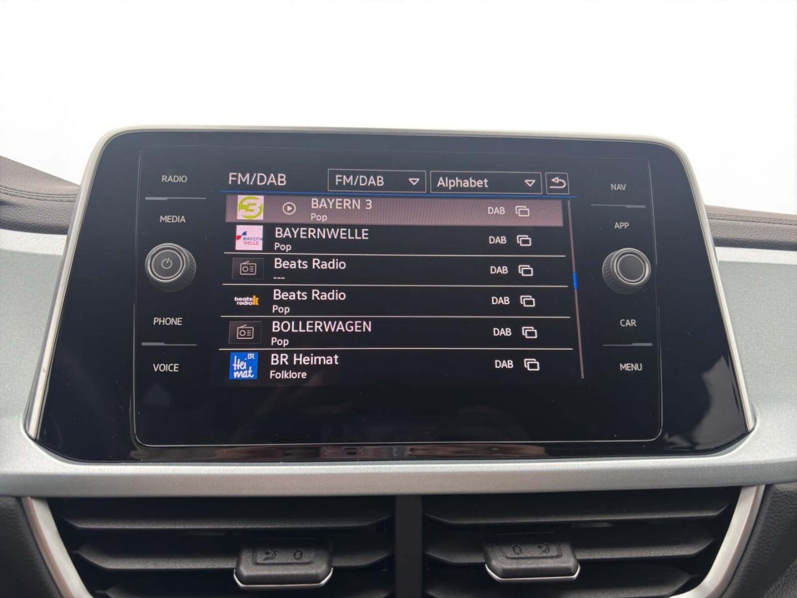Volkswagen T-Roc – Bild 22