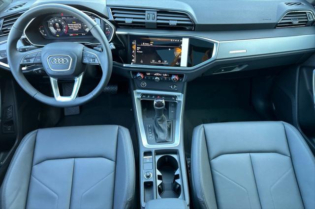 2025 Audi Q3 S Line Premium - Photo 10
