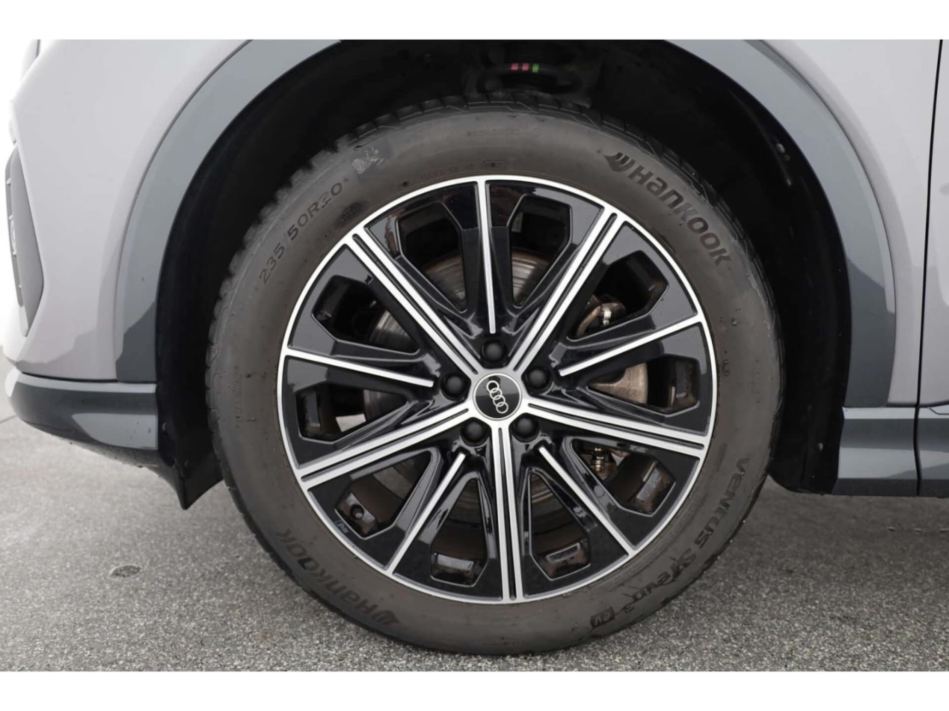 Audi Q4 Sportback e-tron