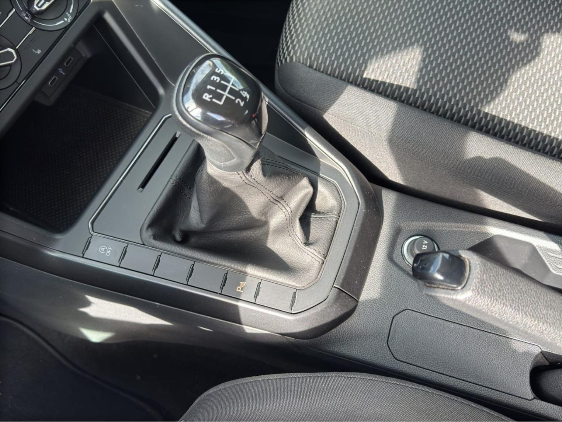 Volkswagen Polo Basis-Modell