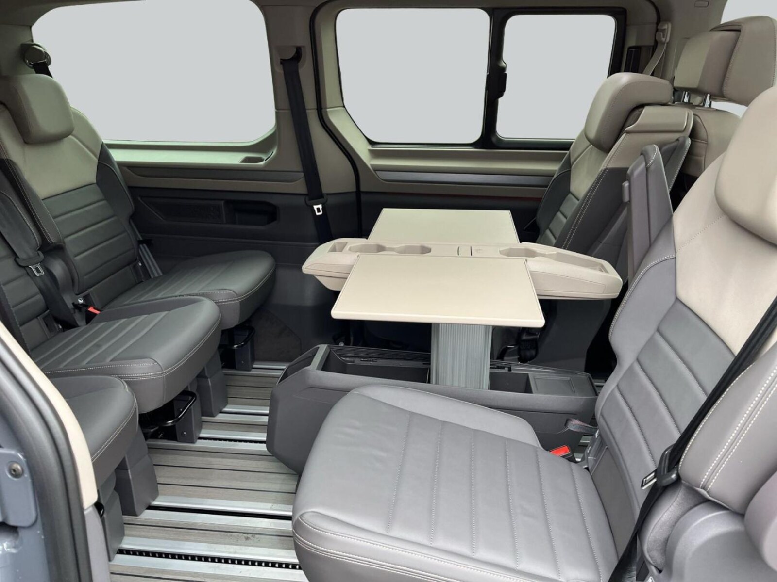 Volkswagen Multivan Langversion – Bild 11