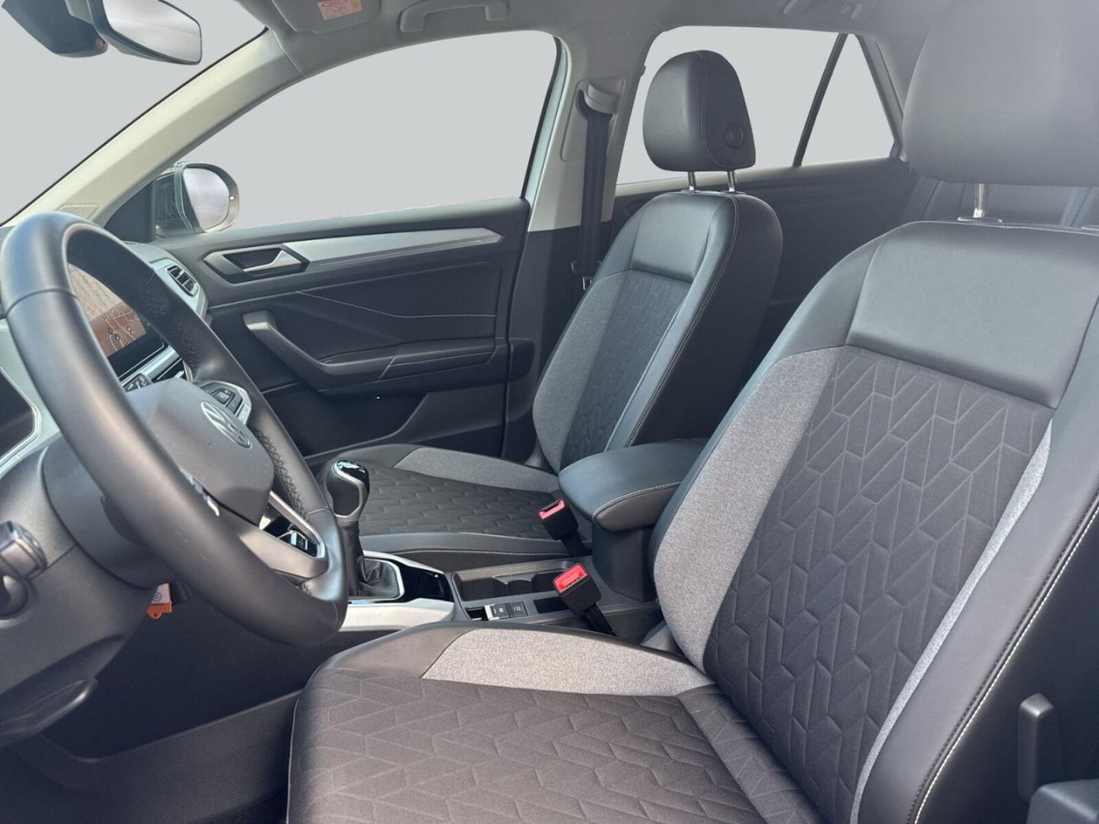Volkswagen T-Roc – Bild 12