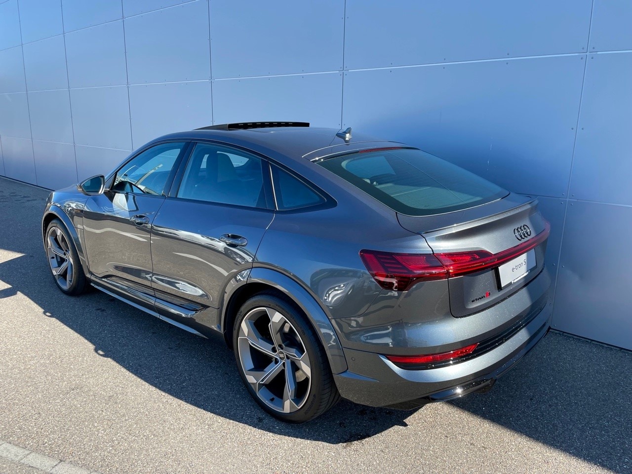 Image about Audi e-tron S Sportback e-tron S Sportback 370,00 kW
