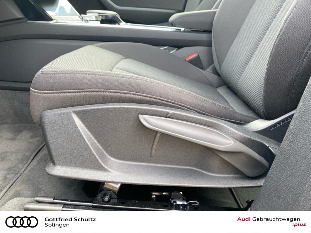Image about Audi Q8 e-tron S line 50 e-tron quattro