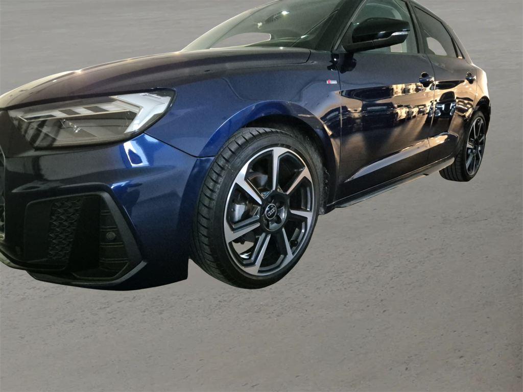 Image about Audi A1 Sportback Adrenalin Black edition 30 TFSI 85 kW (116 CV) S tronic