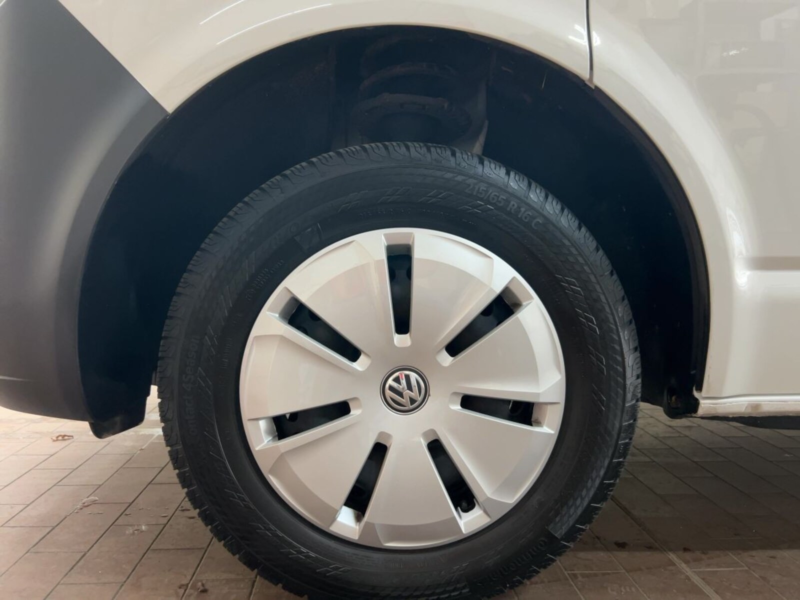 Volkswagen T6.1 Transporter Kasten kurzer Radstand – Bild 11