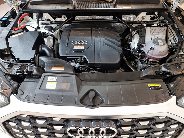 Audi Q5 45 TFSI quattro Premium 195 265 kW hp S tronic 7