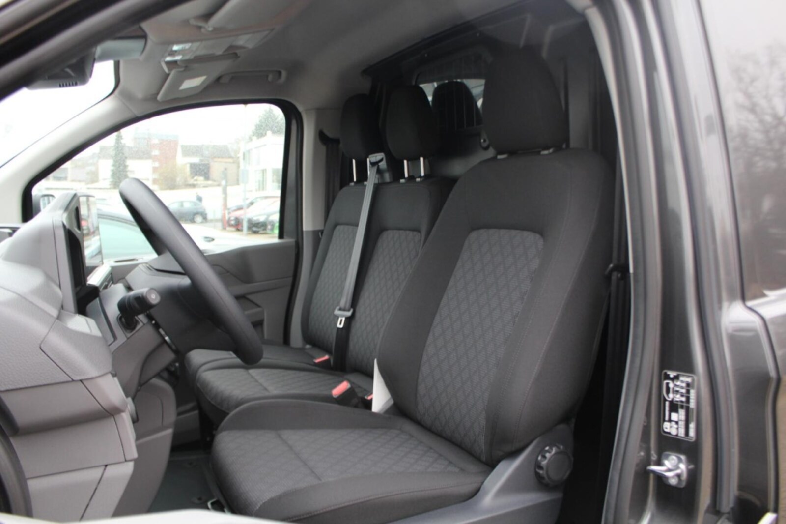Volkswagen Transporter Kasten langer Radstand – Bild 12