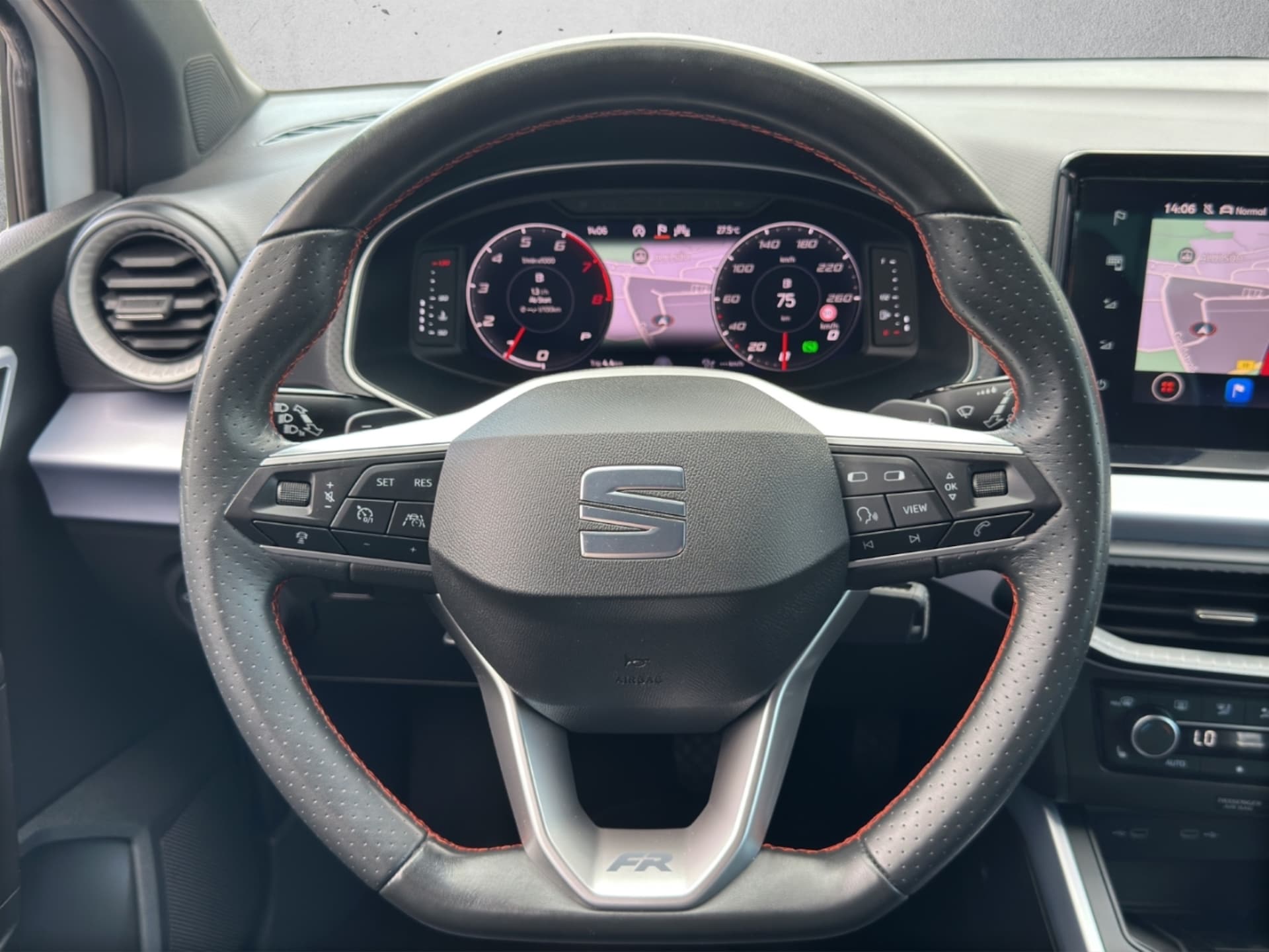 SEAT Arona FR