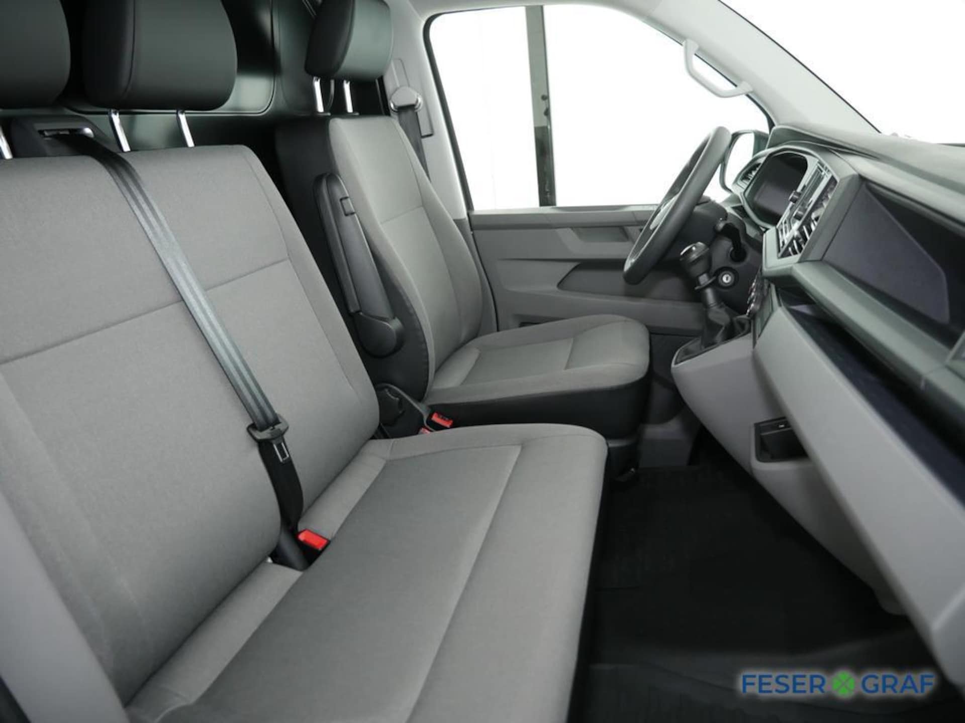 Volkswagen T6.1 Transporter Kasten langer Radstand