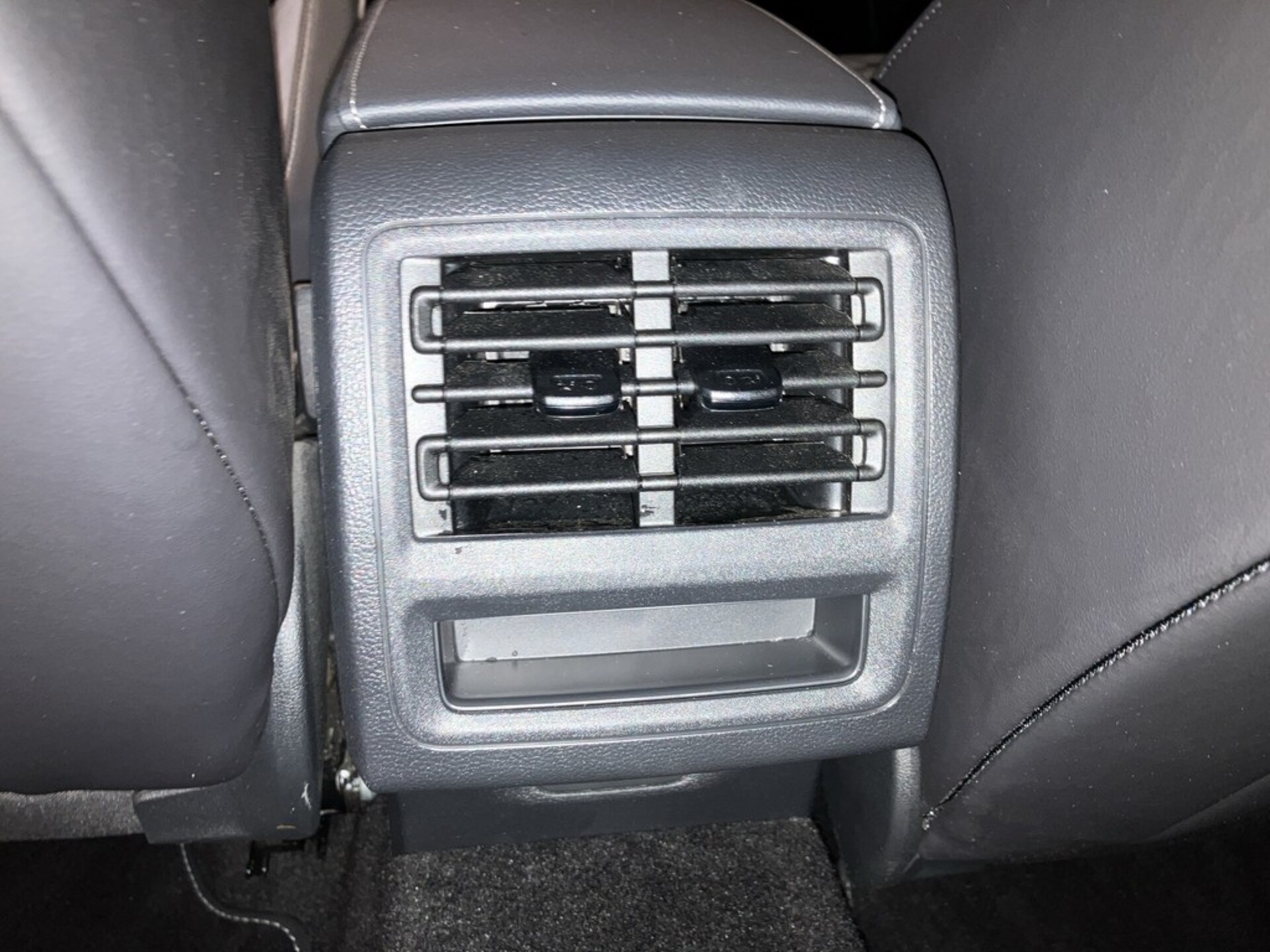 Volkswagen Golf Variant R-Line