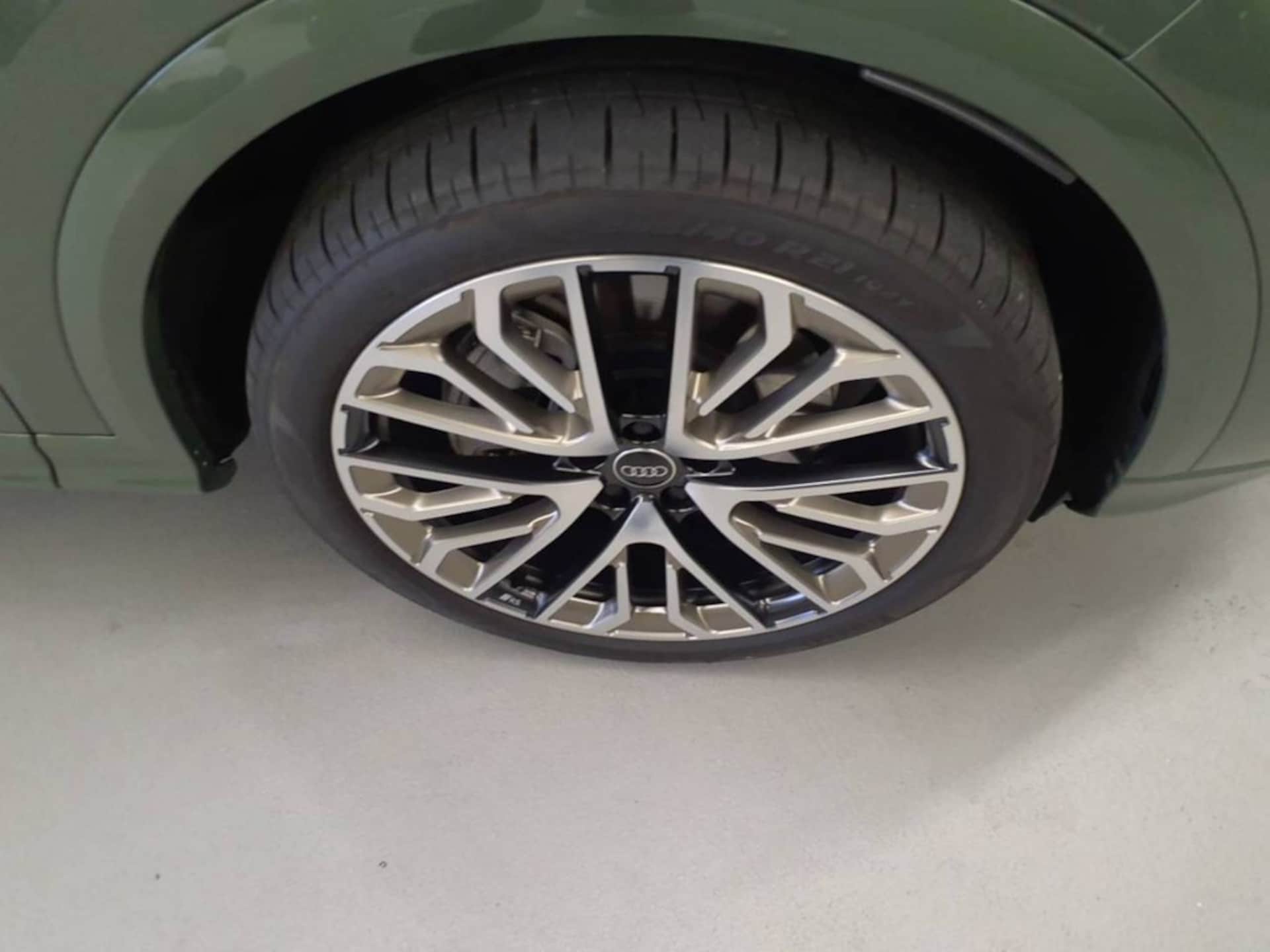 Audi Q5 SUV edition one