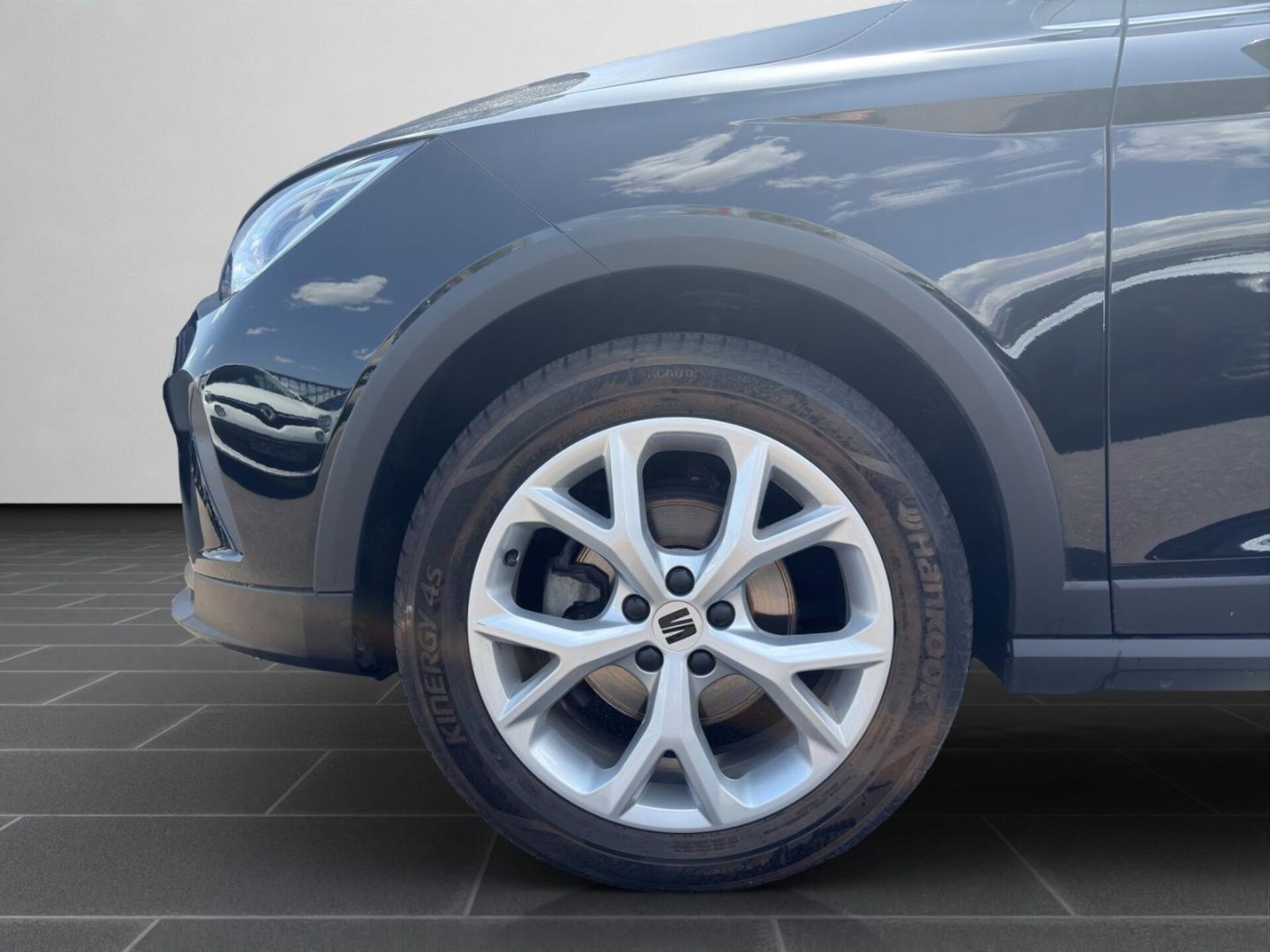 SEAT Arona FR