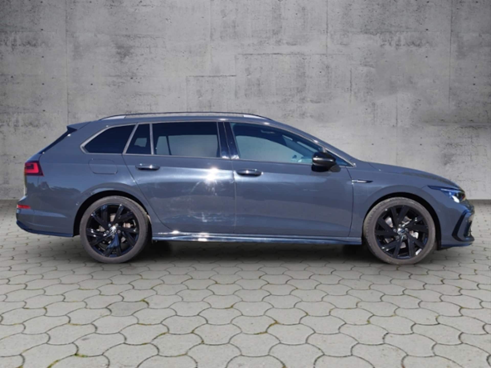Volkswagen Golf Variant R-Line