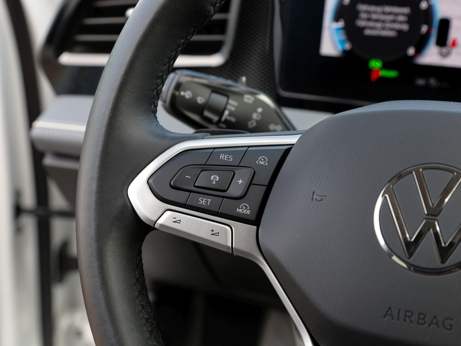 Volkswagen Passat – Bild 15