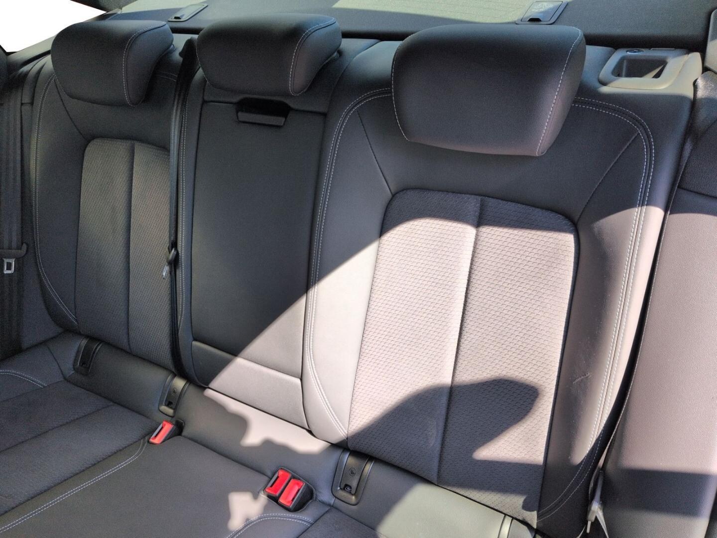 Bild über Audi S6 Limousine TDI quattro tiptronic - für weitere Informationen kontaktieren Sie den Audi Partner