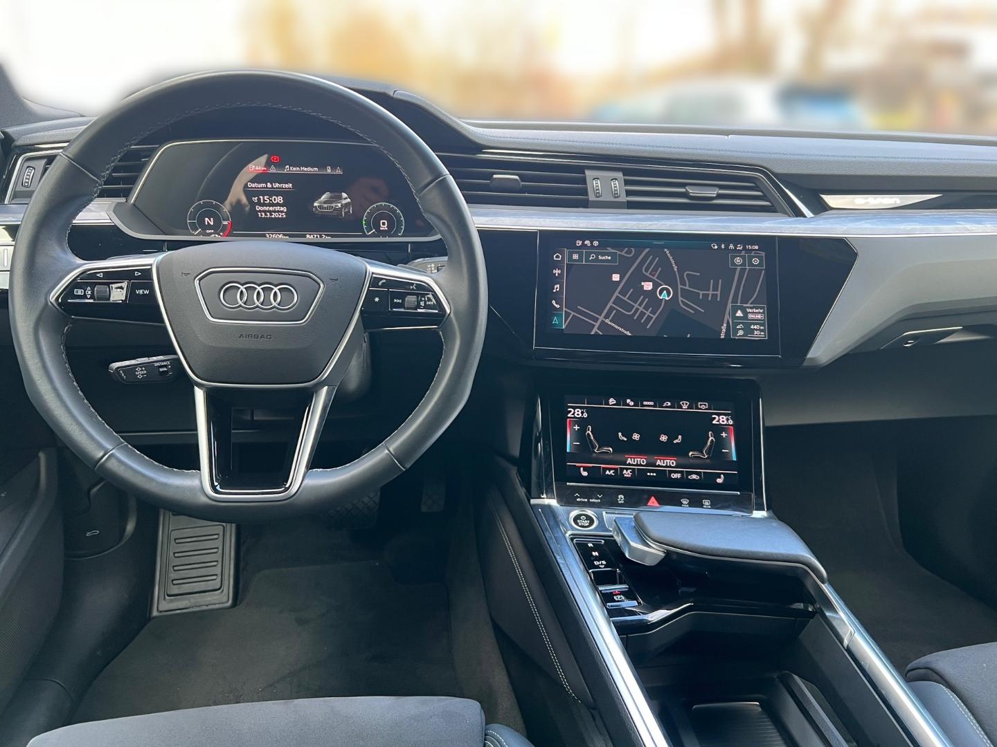 Image about Audi Q8 e-tron S line 55 e-tron quattro