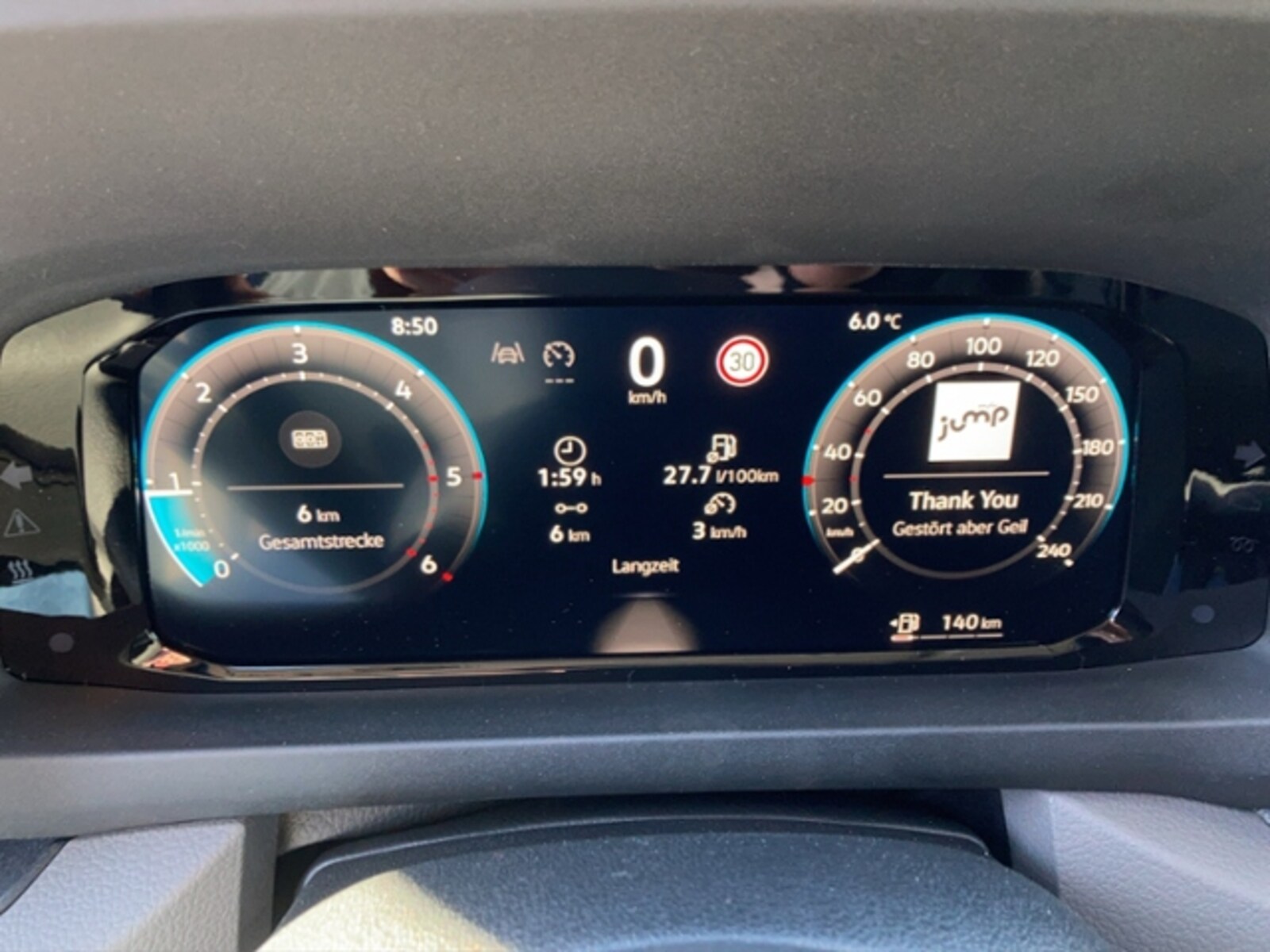 Volkswagen Crafter Kasten mittlerer Radstand – Bild 13