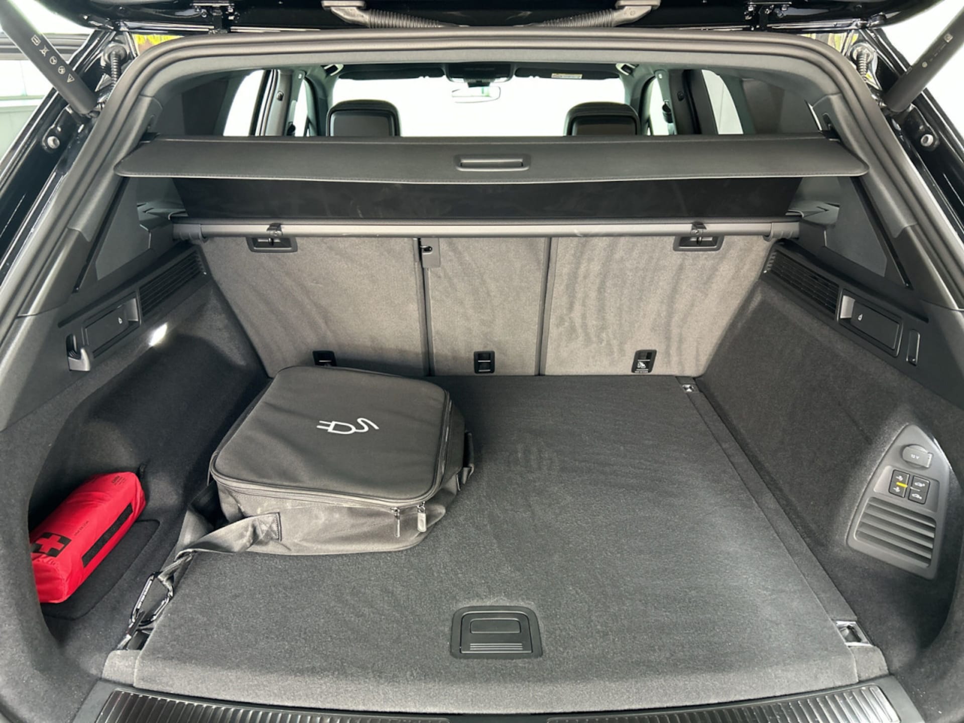 Volkswagen Touareg R