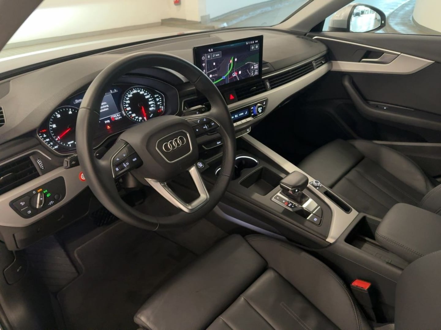 Bild über Audi A4 Avant advanced 35 TDI S tronic - für weitere Informationen kontaktieren Sie den Audi Partner