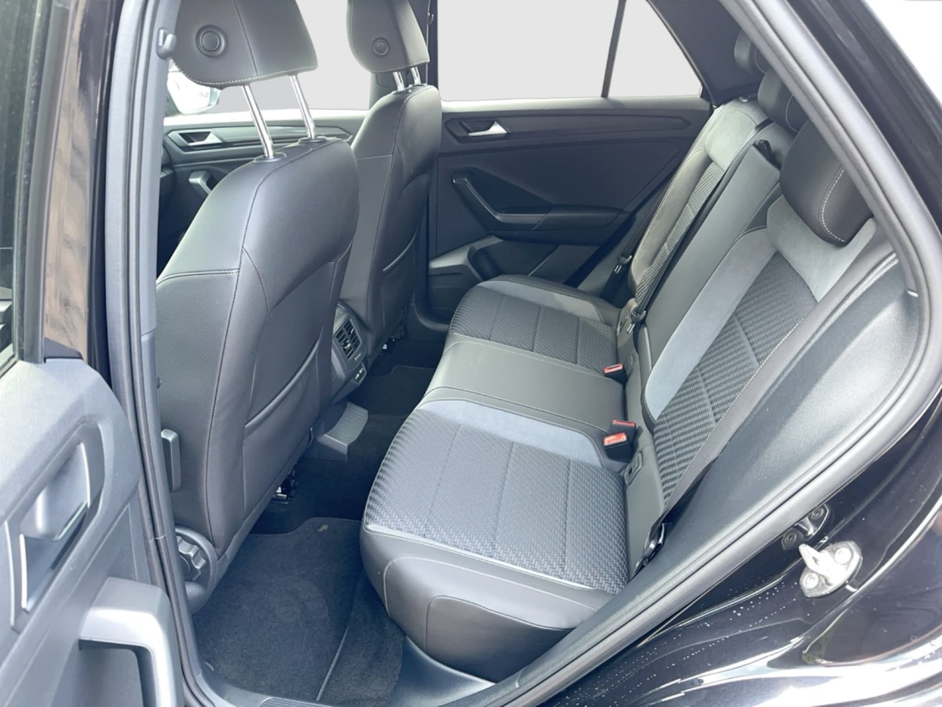 Volkswagen T-Roc Sport