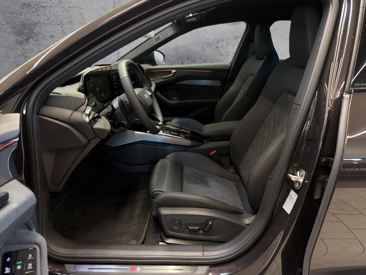Bild über Audi A6 Avant edition one TDI quattro 150 kW S tronic - für weitere Informationen kontaktieren Sie den Audi Partner
