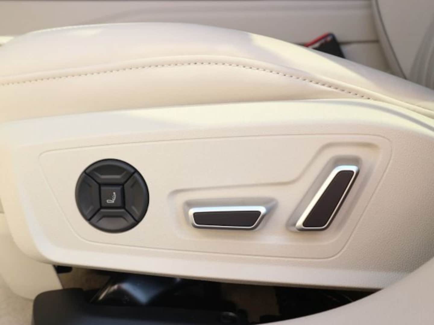 Bild über Audi A6 Limousine advanced 45 TFSI S tronic - für weitere Informationen kontaktieren Sie den Audi Partner