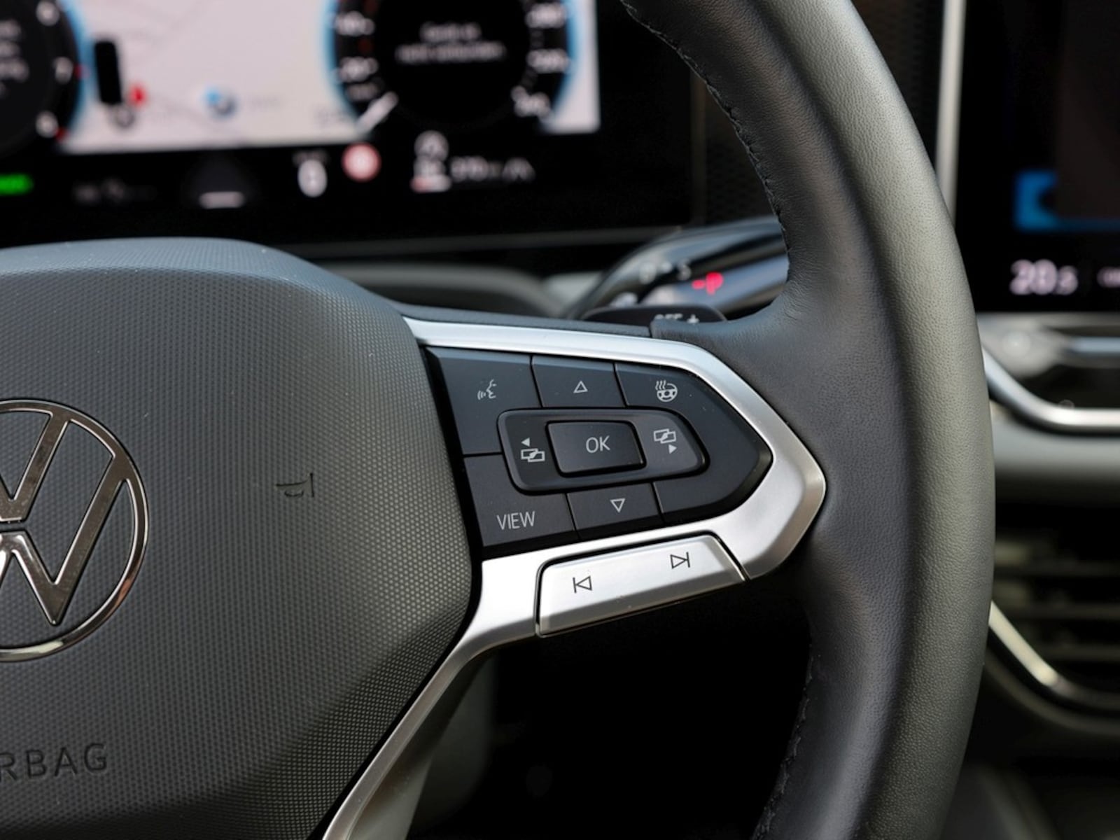 Volkswagen Passat – Bild 16