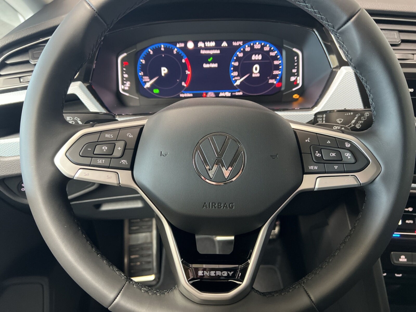 Volkswagen Touran – Bild 14
