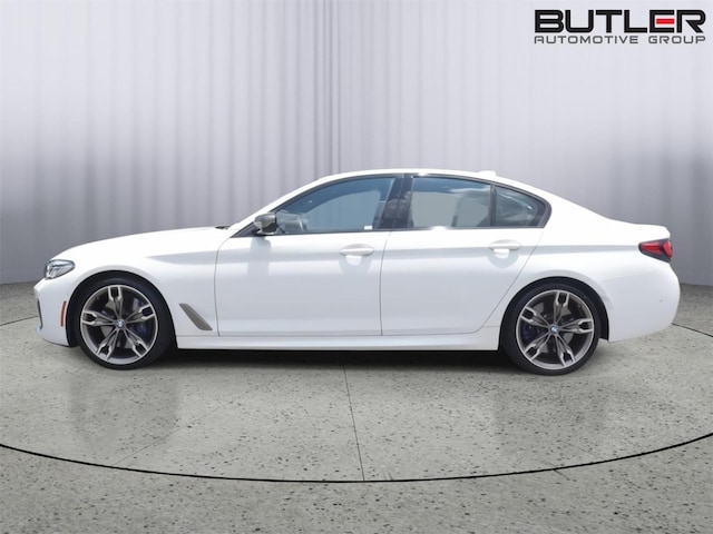 2023 BMW M550