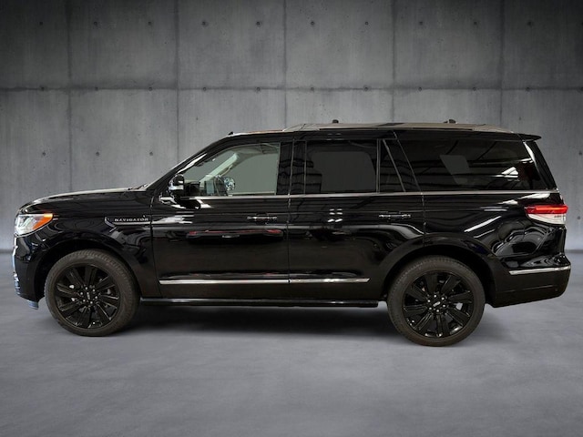 2023 Lincoln Navigator