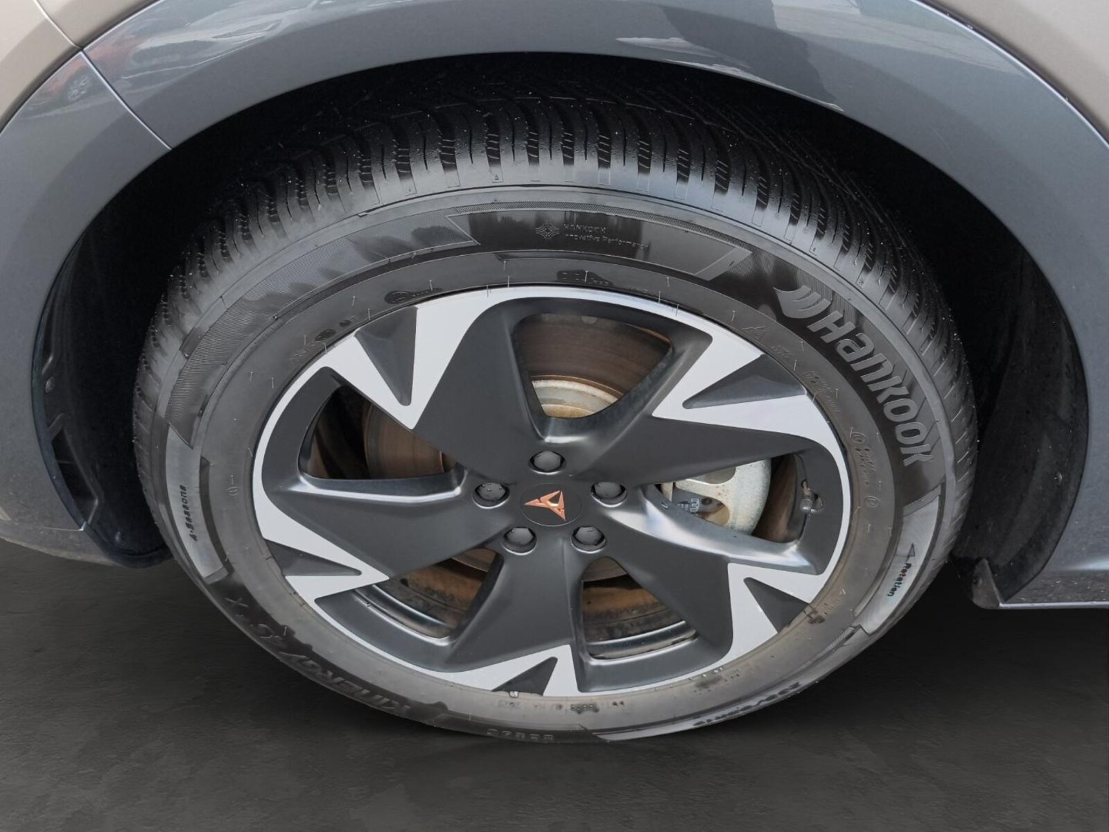 CUPRA Tavascan – Bild 10