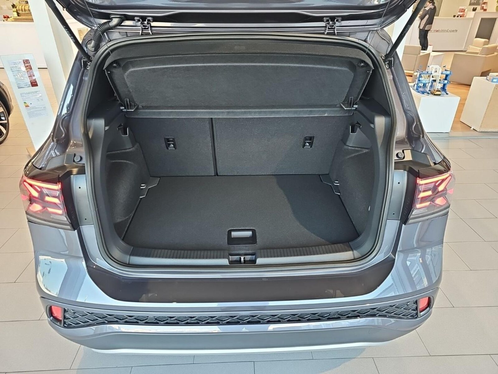 Volkswagen T-Cross – Bild 8