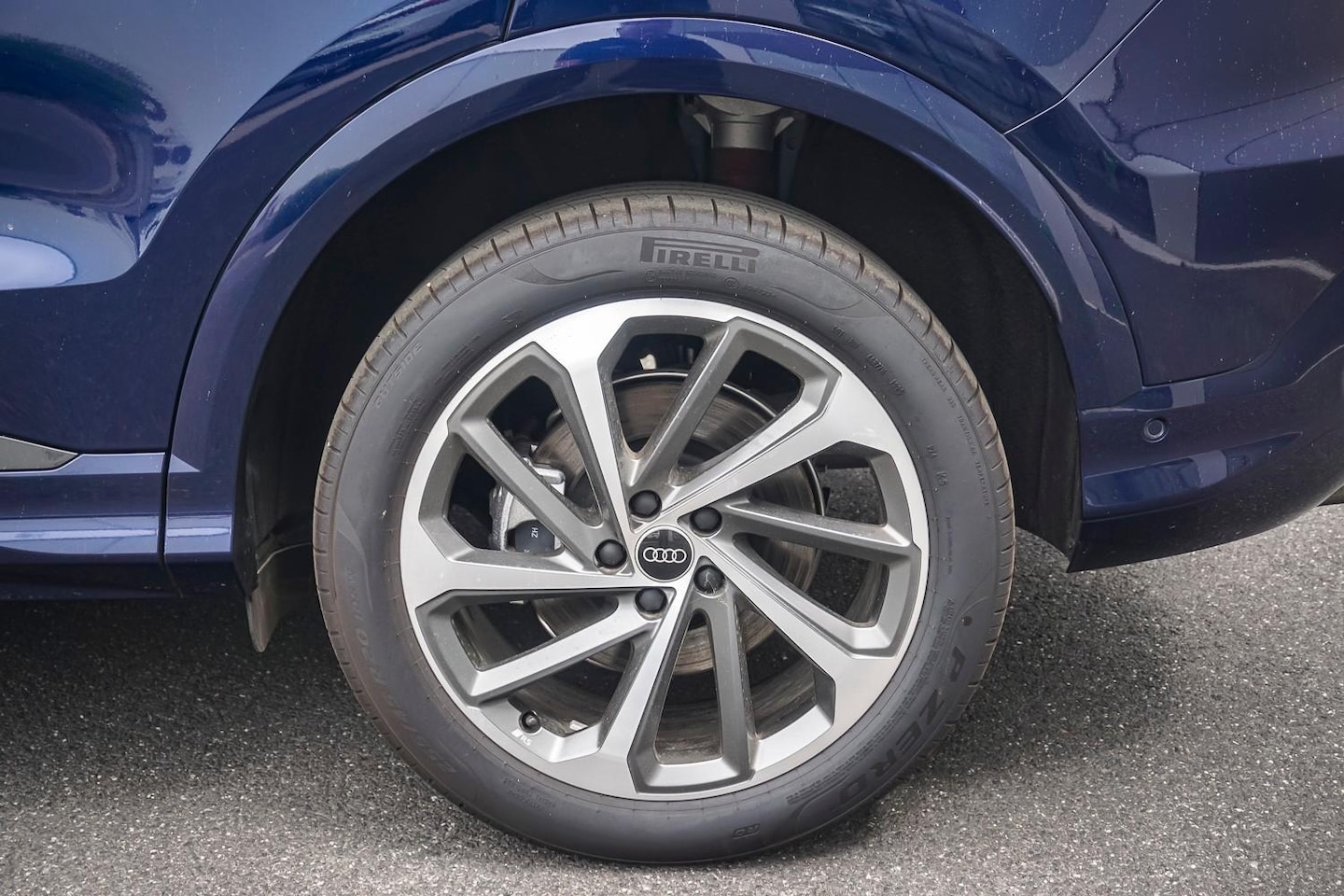 Image about Audi Q5 SUV TFSI 150 kW