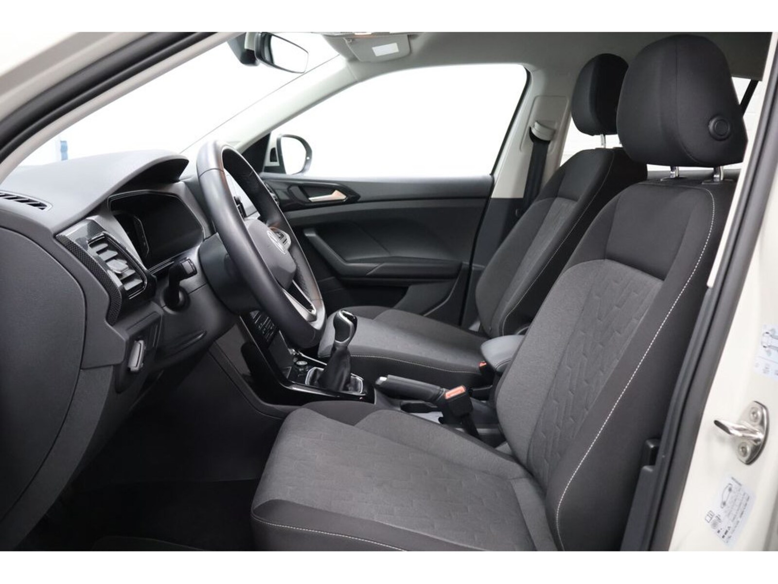 Volkswagen T-Cross – Bild 20