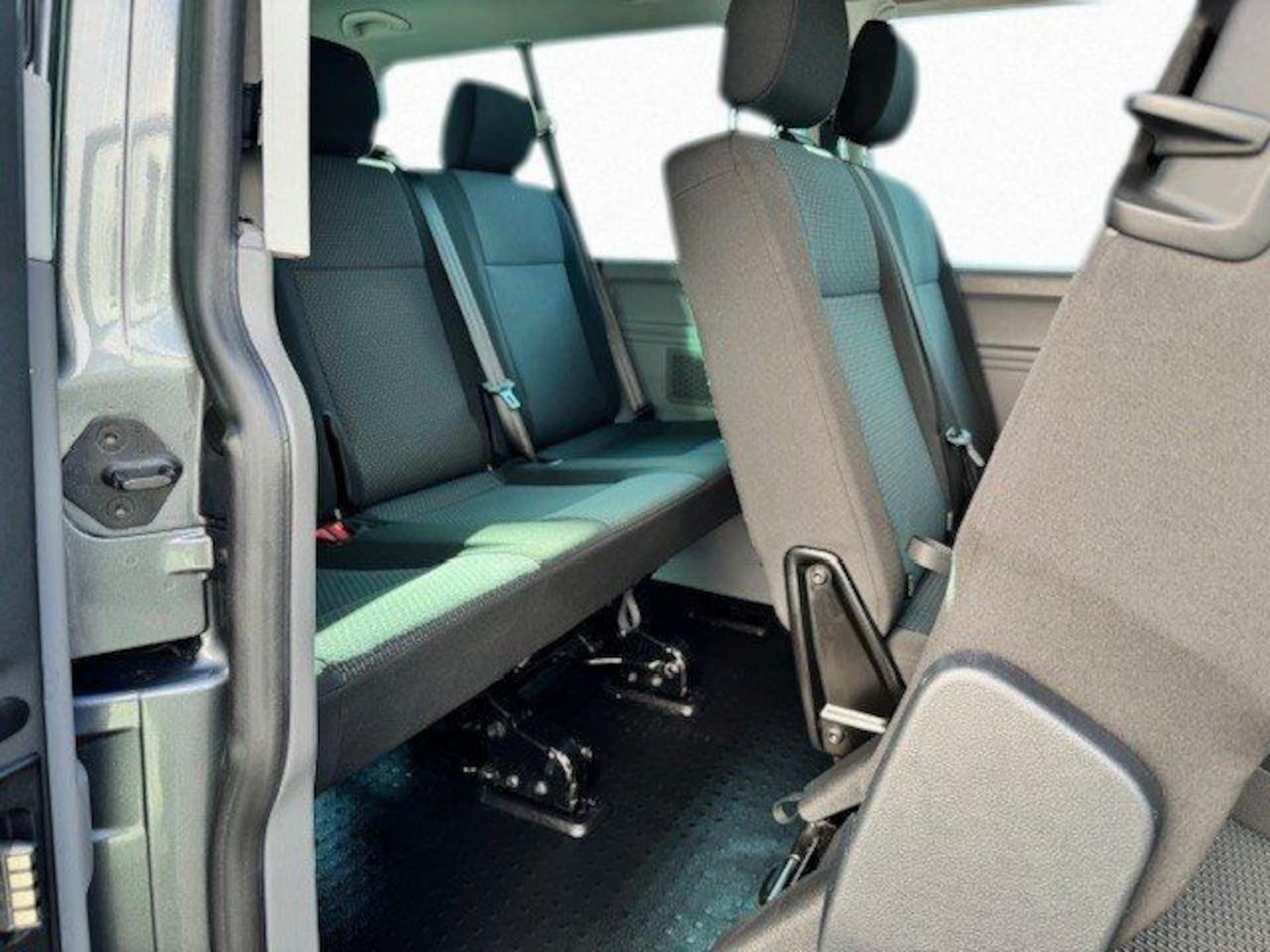 Volkswagen T6.1 Caravelle langer Radstand Trendline