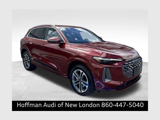 2025 Audi Q5 40 Premium Plus's photo