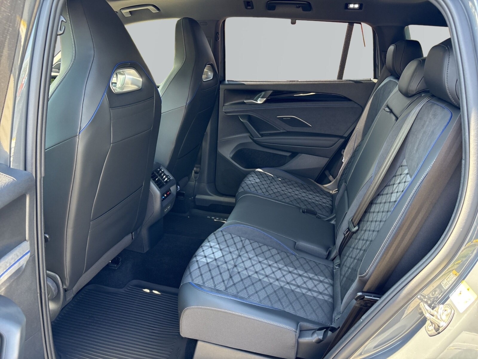 Volkswagen Tayron – Bild 9