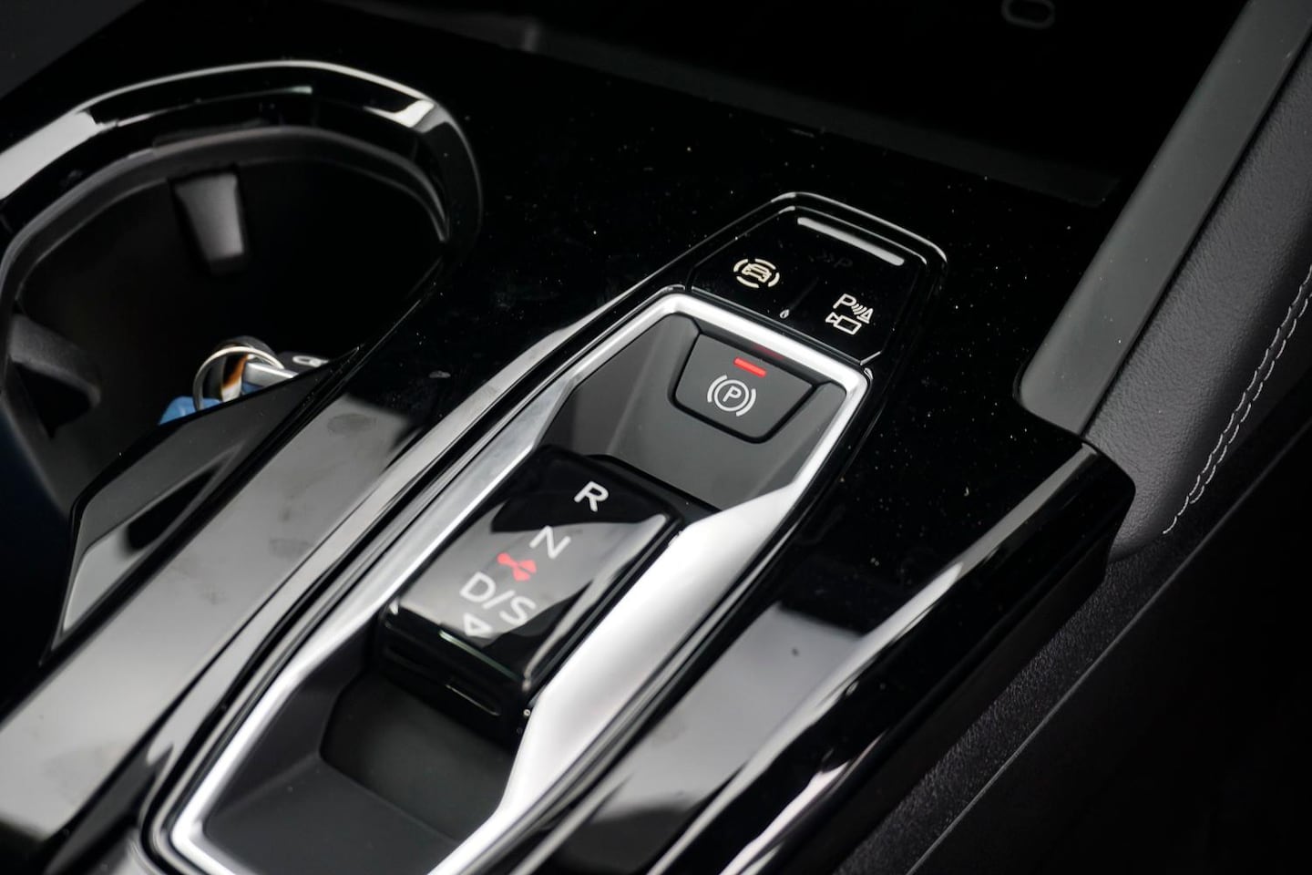 Image about Audi Q5 SUV TFSI 150 kW