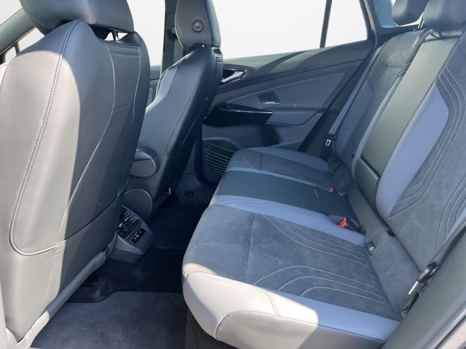 Volkswagen ID.4 – Bild 12