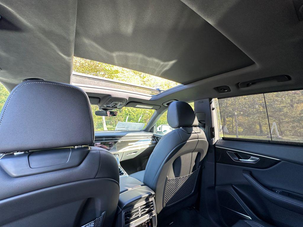 2026 Audi Q8 Premium Plus - Photo 27