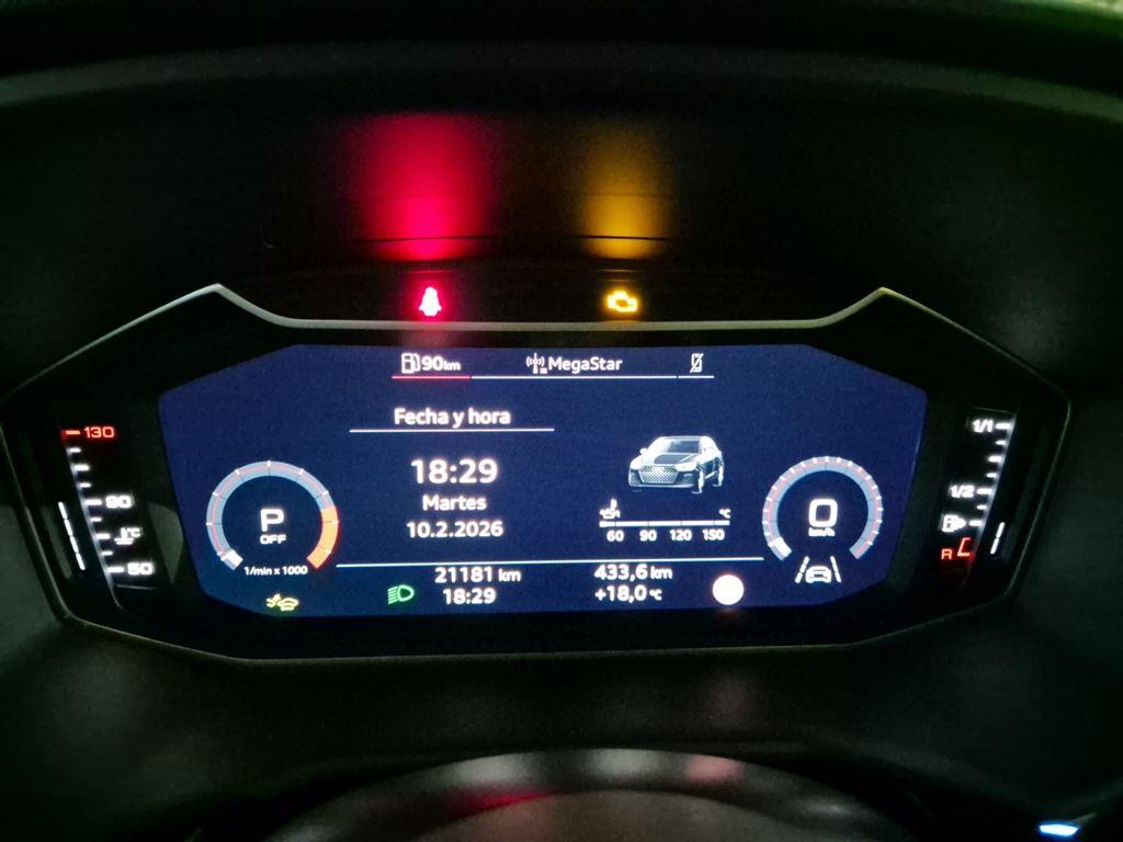 Image about Audi A1 Sportback Adrenalin Black edition 30 TFSI 85 kW (116 CV) S tronic