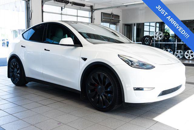 2022 Tesla Model Y Performance Dual Motor All-Wheel Drive's photo