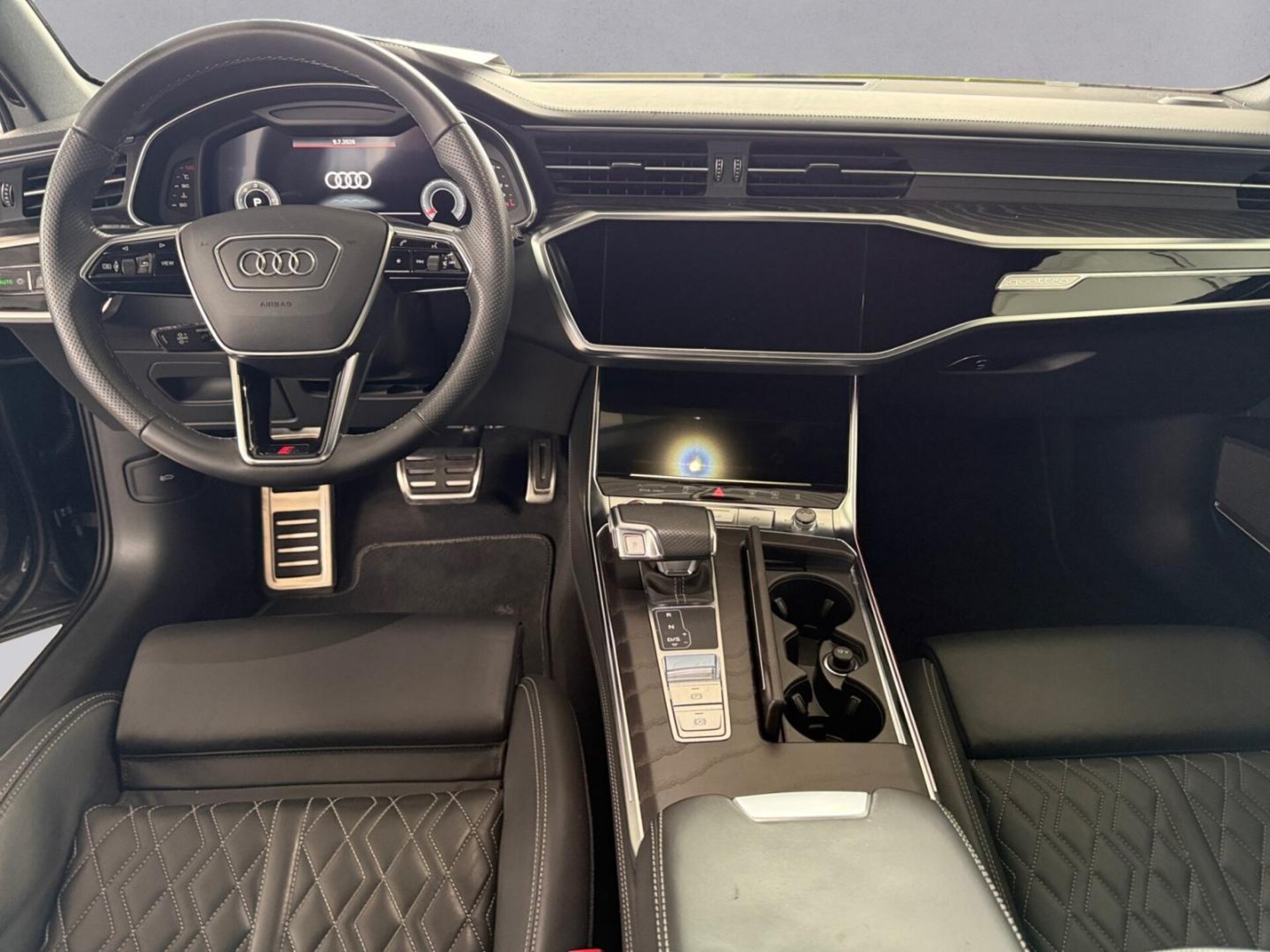 Audi S6 Avant