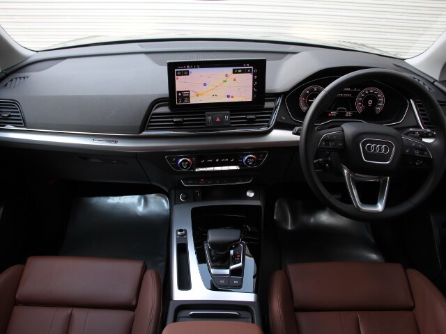 Image about Audi Q5 Sportback 40 TDI quattro advanced 150(204) kW(PS) S tronic