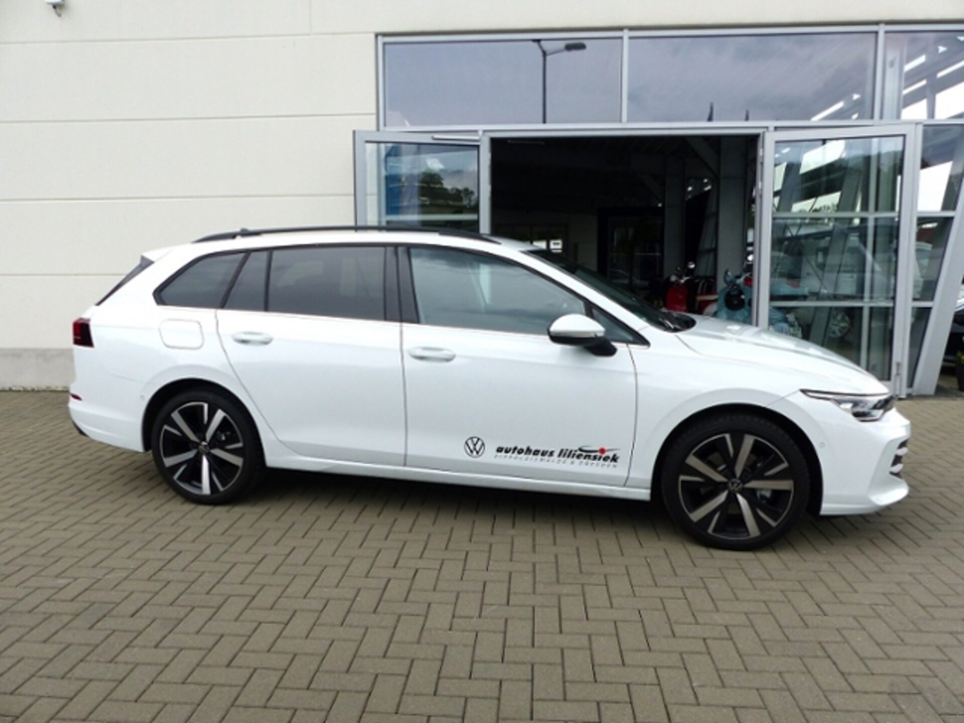 Volkswagen Golf Variant Style