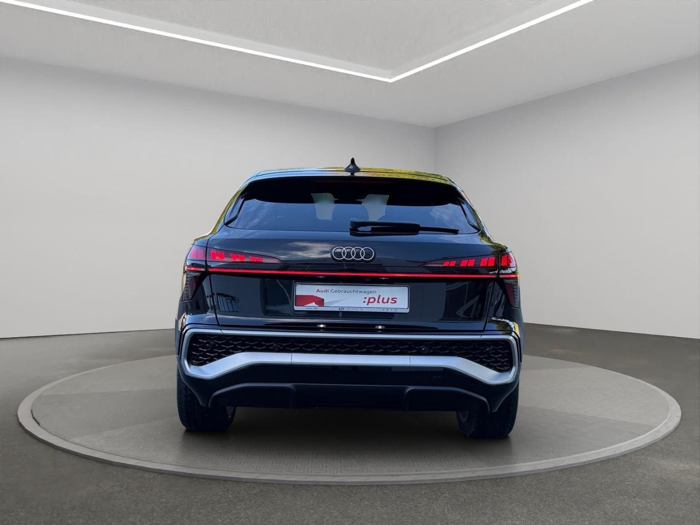 Bild über Audi Q3 Sportback TFSI 110 kW S tronic - für weitere Informationen kontaktieren Sie den Audi Partner